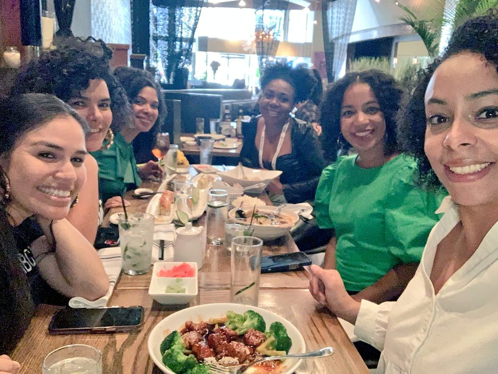 Our first Afrolatinas in Education lunch at the  @AERA_EdResearch conference! This was the first of many to come. So proud of our generation of scholars! We represented: Cuba, PR, DR, Colombia ✨✨✨.  #AERA23 #AERA2023