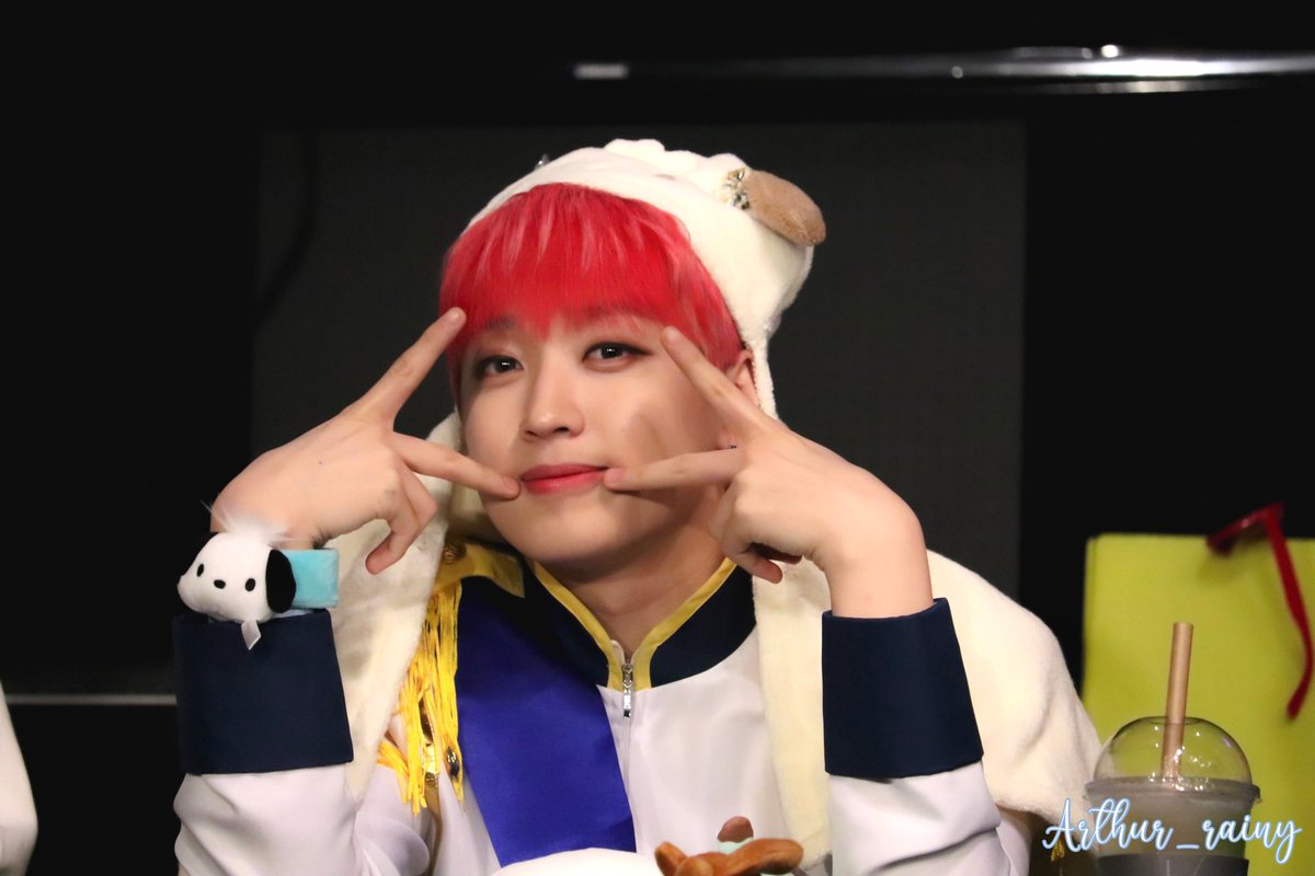 20230415 디어마이뮤즈
ㅊㅋㅊㅋ
#아서 #유노 #짱아서 #킹덤