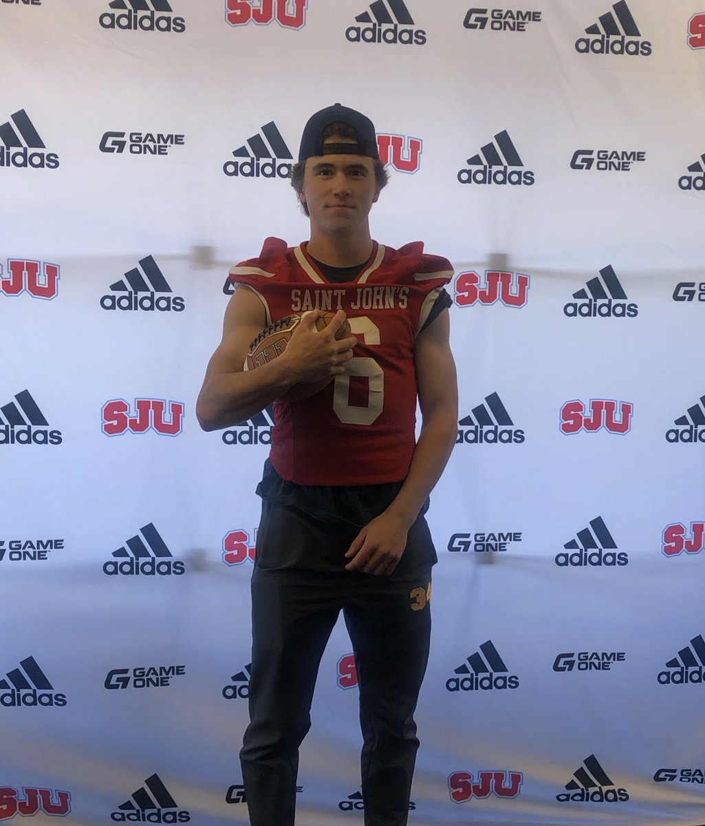 TyHansen_6's tweet photo. Thanks @SJUFBCoachDumo for the junior day visit at @SJUFootball! https://t.co/gtOrHi0ajx