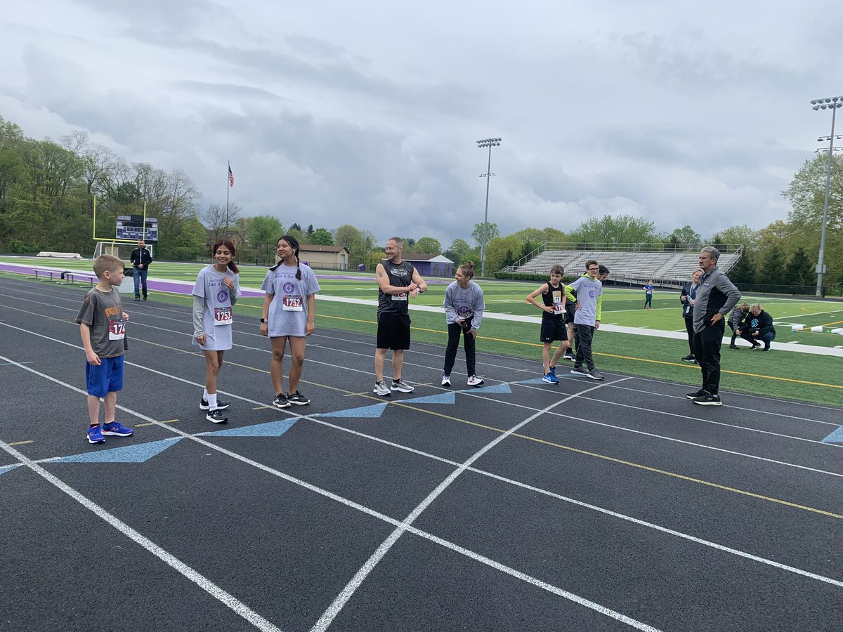 BWminithon's tweet photo. For our first event we did a competitive ALL 4 laps of running! #ftk #Run4TheKids https://t.co/o4Fg8nd61P