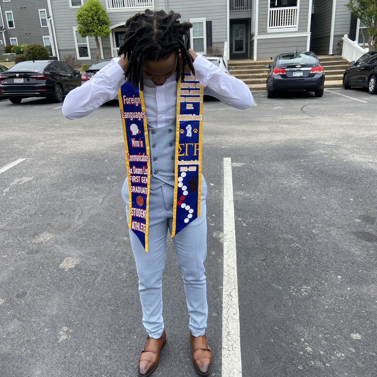 CoachAllen_FDHS's tweet photo. What a weekend in Astro Nation! Nekiyah graduated this weekend from JSU and will continue her basketball career at EKU! Peep the stole! 4x deans list, 1st generation college graduate, and she joined D9! Let’s goooooo!!!! The Astro Way! Yep it can happen at 225! #Godperiod https://t.co/7sH8uFKqly