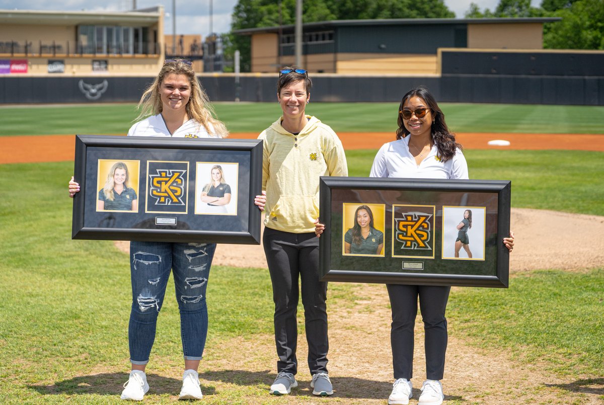 KSUOwlsWGOLF's tweet photo. Today during the @KSUOwlsBaseball game we honored our seniors @tortoise_lea and @mevskii 🥳

#competewith | #HootyHoo 🦉🏌️‍♀️ https://t.co/XmZybeA5dv