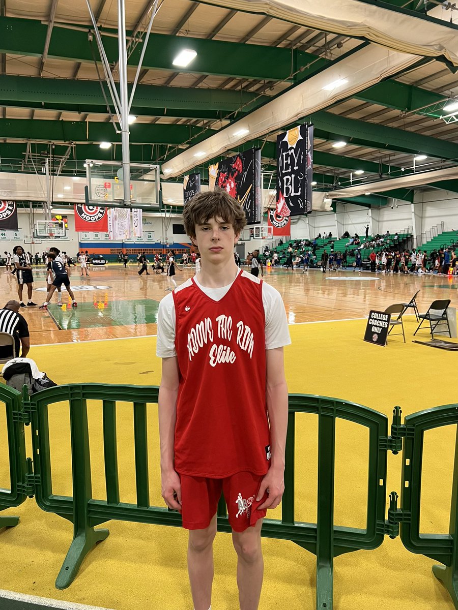 Noah Wojkic (‘25) of the Winchendon School just hit 5 threes in a championship game to help lead us to victory. Was one of the best shooters @marqueehoops Virginia Jumpoff this weekend. <a href="/NoahWojcik1/">Noah Wojcik</a>