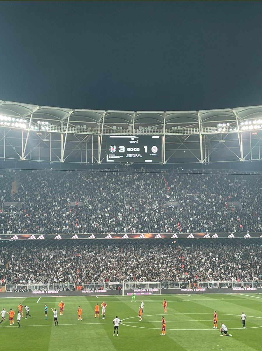 Kaderinden kaçamazsın.. 

Tebrikler Beşiktaş’ım 🦅