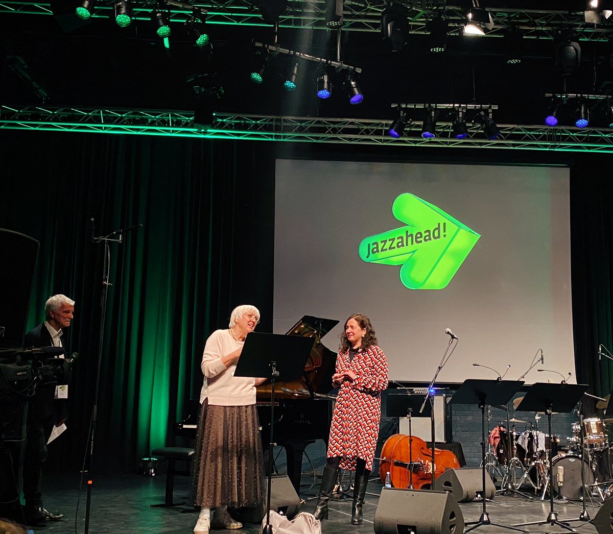 dewivandeweerd's tweet photo. The Netherlands will be partner country of @jazzahead in Bremen in 2024, the yearly jazz fair for professionals and an enthusiastic public audience. NL had 4 bands programmed this year &amp; many musicians present. Honoured to take over the baton from 🇩🇪 Culture Minister Claudia Roth https://t.co/vF3dj0qLum
