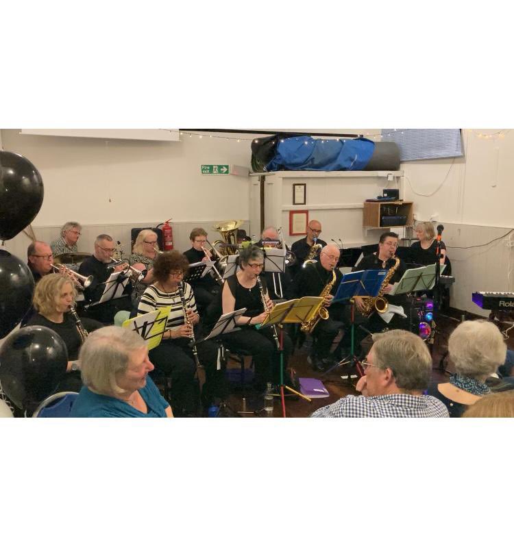 mrusman's tweet photo. Derwent valley jazz band@jazz #jazz #jazzmusic https://t.co/nbnzyC3qlB