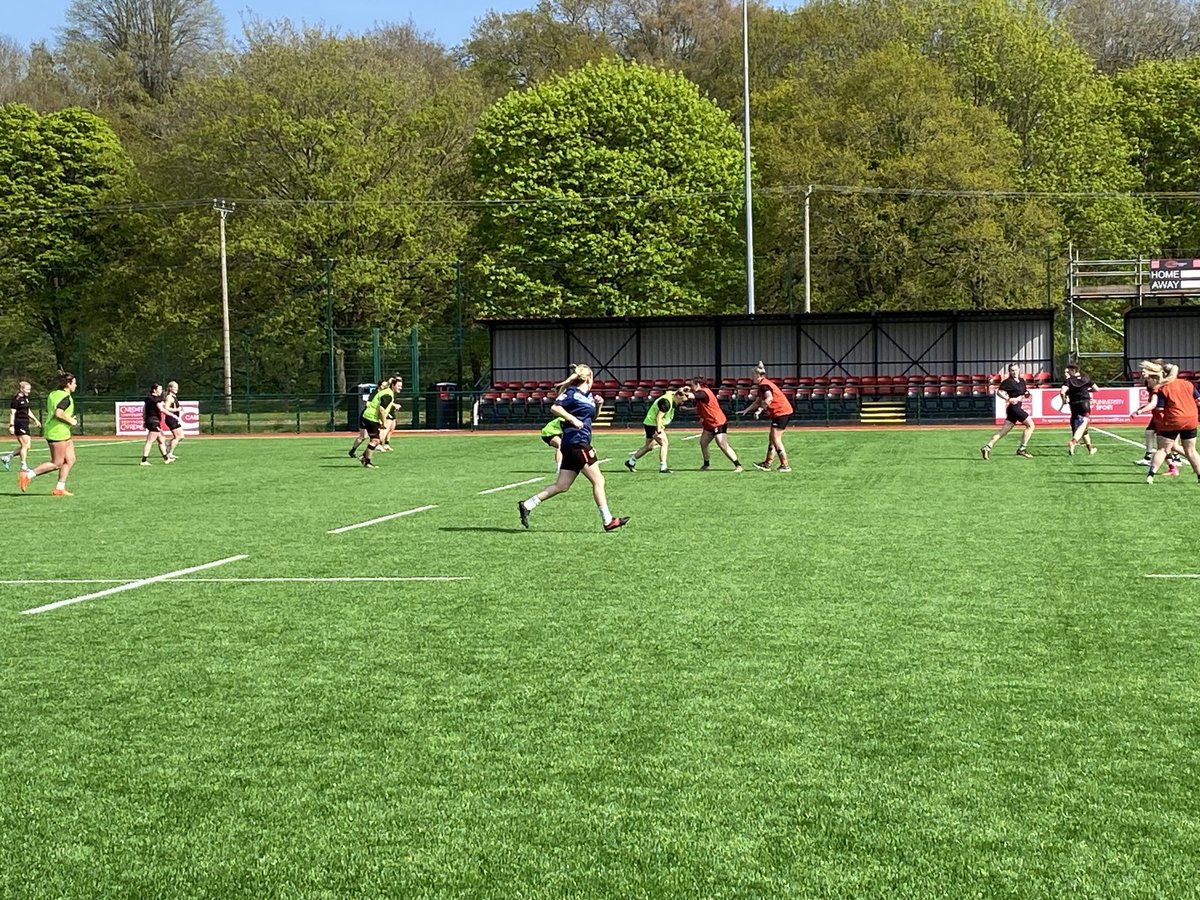 marcwht's tweet photo. Physio away days looking after Wales Women’s RL Squad as they put the hard yards in at this weekend training camp 🏉👍🥵#topgals #smashingit https://t.co/ybD1CXUvRz