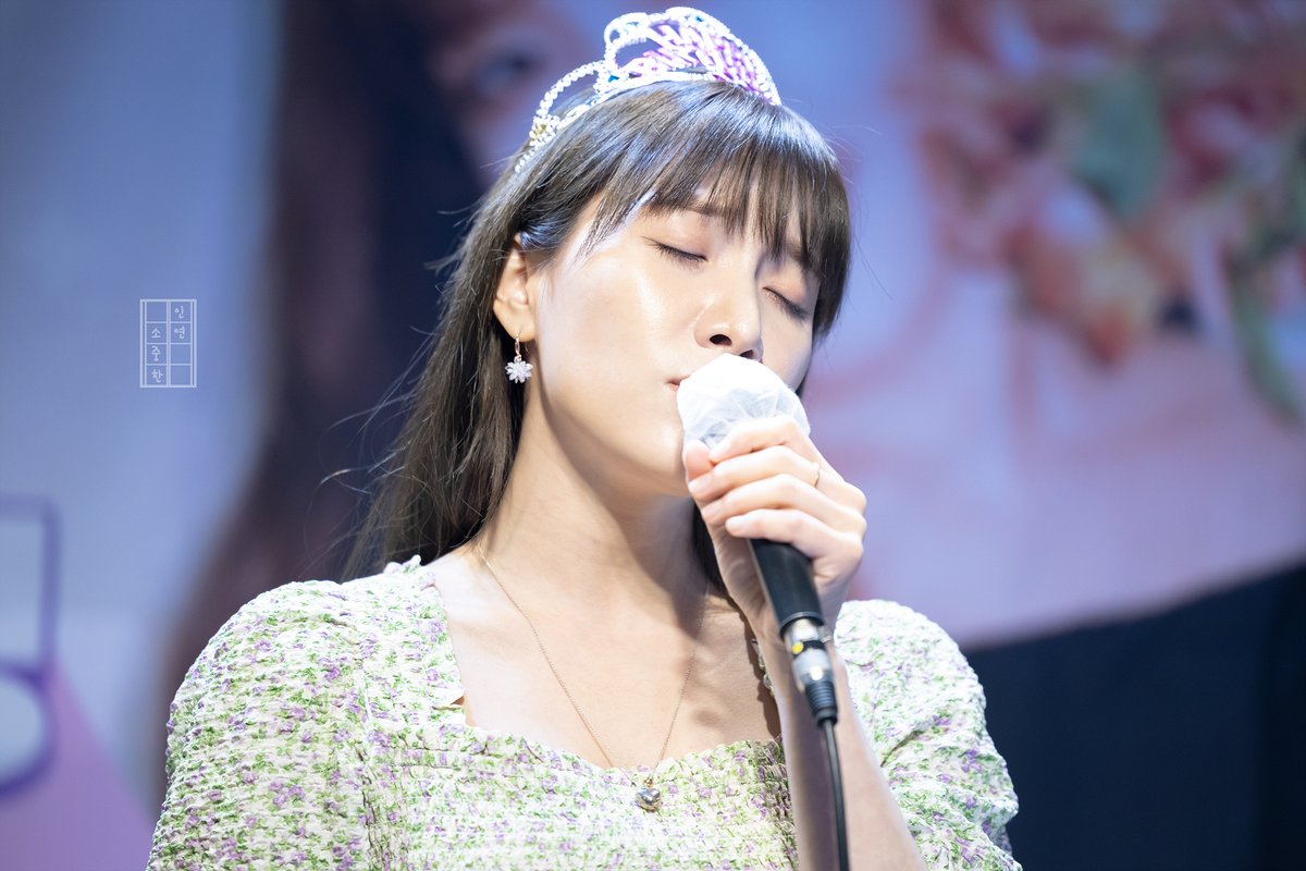 With_Soyeon_lb's tweet photo. 230430 - 소연 생일 미니 팬미팅 - 02
#라붐(#LABOUM) #가야G
#소연(#SOYEON ) https://t.co/NFf5lrVZAj