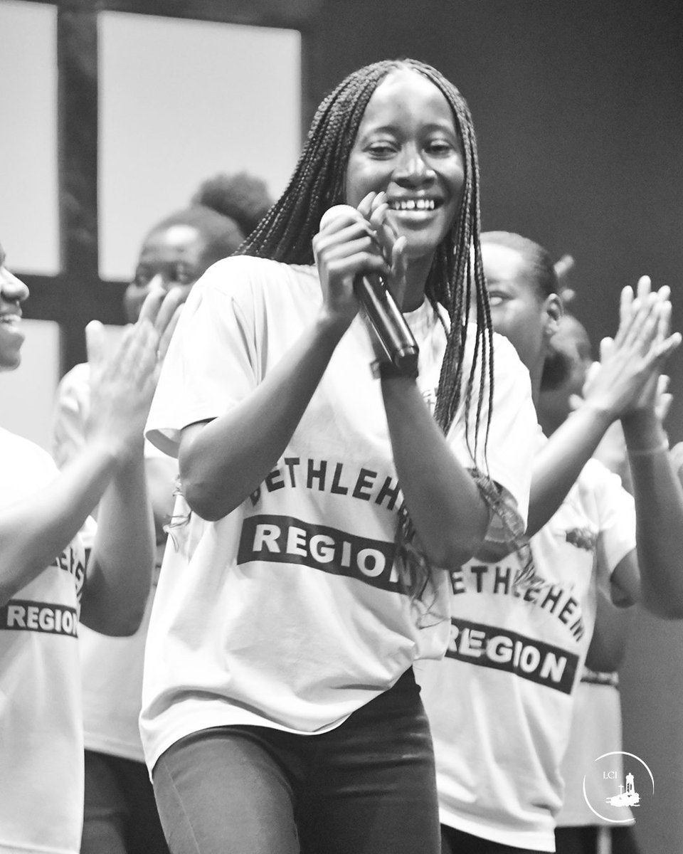 QFCHQ_'s tweet photo. Today's services were absolutely amazing!
We were really blessed to be in the Lord's presence once again. The JOY we encounter in His presence is second to none! 🥰😁
Enjoy these few highlights...
#ThoseWhoHonourYou
#Doxa #Zeloo
#SundaysAtTheWayCathedral https://t.co/75XHGyTyNd