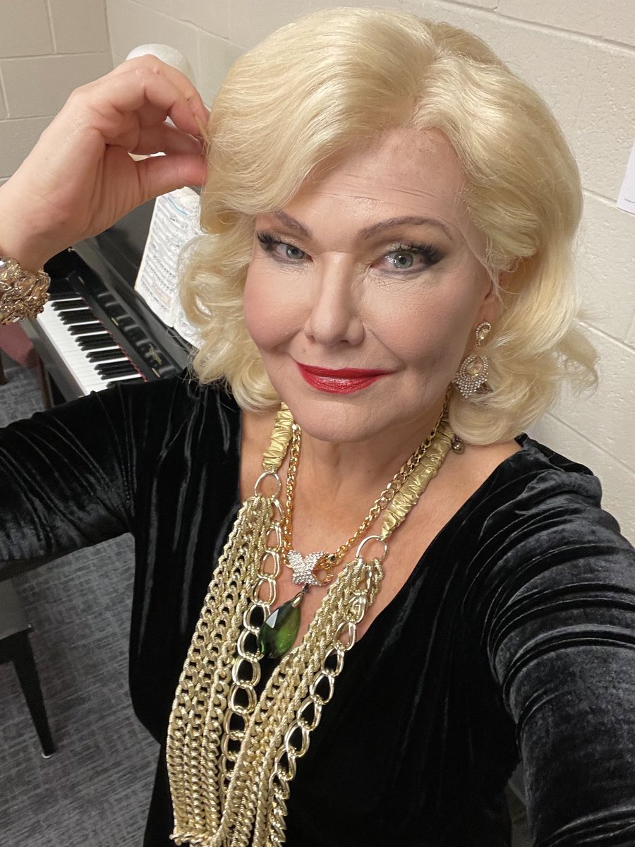 MattilaKarita's tweet image. HAPPY MAY DAY’s EVE 🎈♥️🎈

FROM #HERODIAS, WITH HAIR 😉

AT WORK, APPROPRIATELY 🎶💃

HAVE FUN, BELOVED FOLKS 😘

#Salome #2  #HGO #LOVE💋