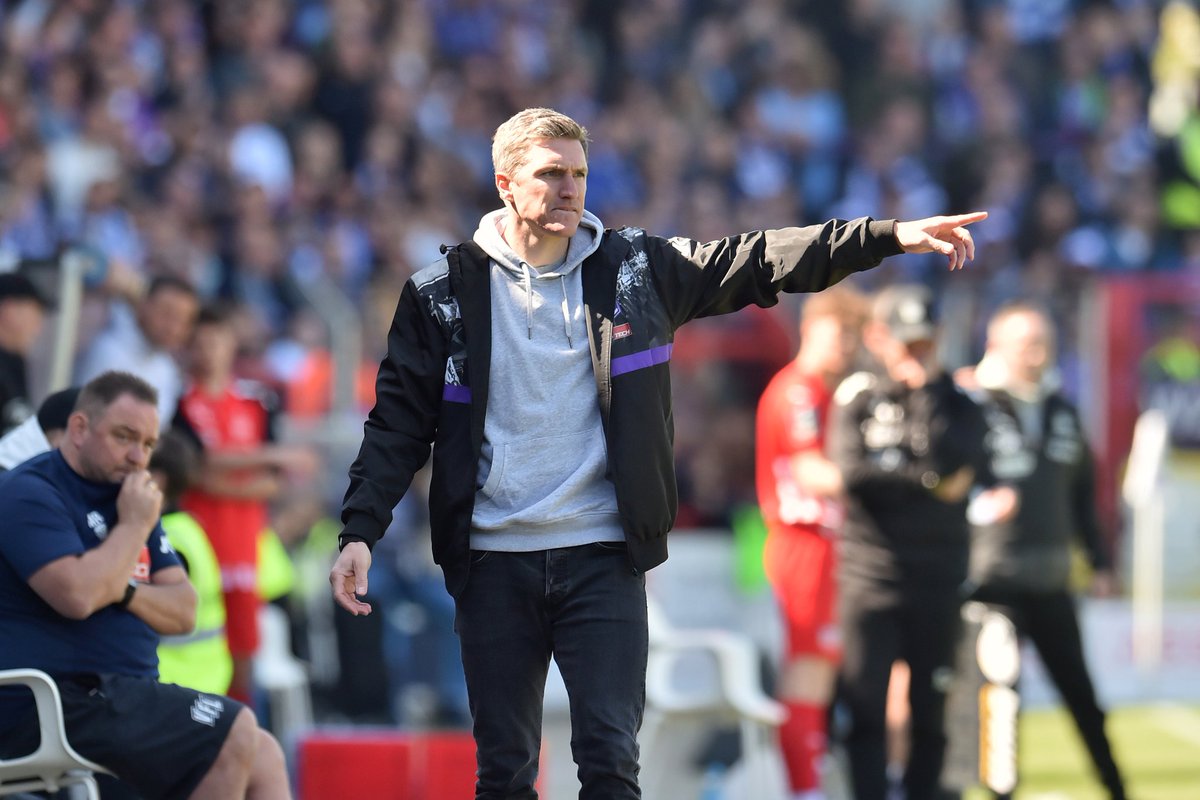 VfL_1899's tweet photo. ©️oach 💜 @tobits7 

#vfl1899 #OSNFSV https://t.co/BFG0wOtMP5