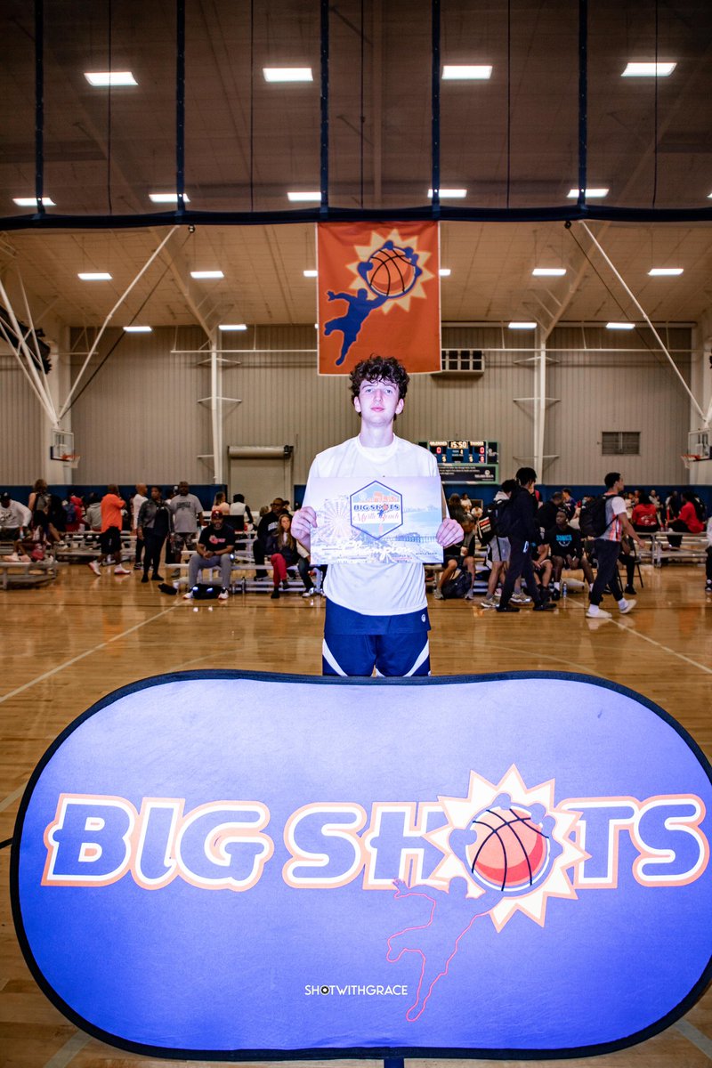 BigShotsGlobal's tweet photo. #BIGSHOTS #MBJamLive
16U Platinum
Champion: RockIt Elite
Tournament MVP: #35 Stu Cosby
RockIt Elite- 63
#35 Stu Cosby 19
#0 Alex Blanchard 15
Flight 22- 47
#34 Nolan Billings 21
#2 CJ Kornegay 15 https://t.co/I7OJP0aYei