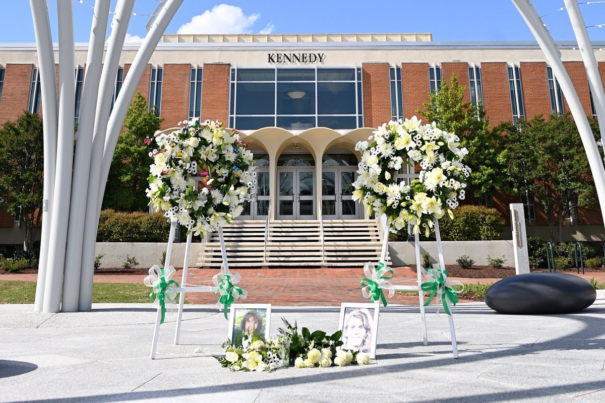 PescaroDB's tweet photo. May today and everyday we honor the lives of Reed Parlier and Riley Howell. Two beautiful souls who were senselessly taken from us four years ago today. 

Being a survivor of this tragedy is forever a part of my life story. Each day is a blessing and opportunity to inspire🫶 https://t.co/qz1XSa9XXZ