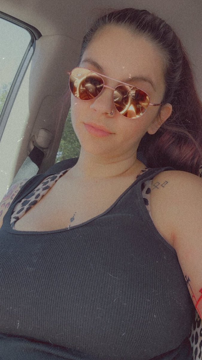 EnchantedRae✨ tweet media