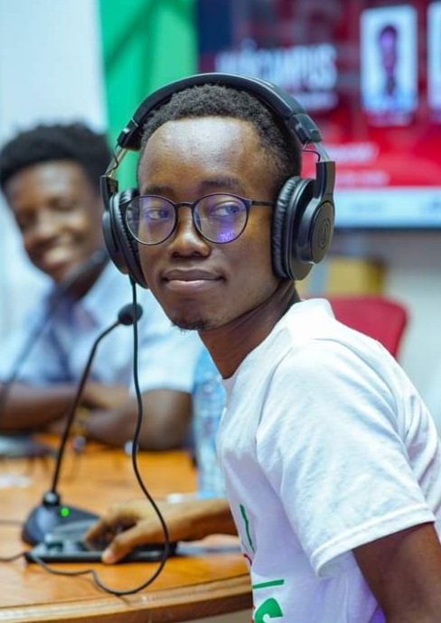 Branchez Banj FM ! #banj #banjfm #metyemfyètem #radioshow #photographe