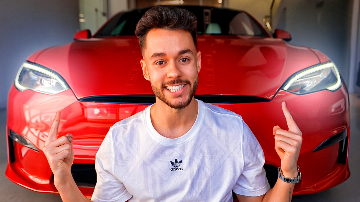 TheGrefg's tweet photo. ¡POR FIN, LLEGÓ EL DÍA!

🚀 REACCIONANDO A MI TESLA MODEL S PLAID ¡CUMPLO LA PROMESA! 🚀

RT se agradece por los 4 años esperando este momento 🔥🙏🏻 https://t.co/ZmdyqPK2Ef https://t.co/9C1a1VONO6