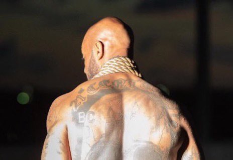 RvpLand's tweet photo. 🚨EXCLU — Booba n’est pas en clash avec le rappeur Pop Smoke.

💬 « bah en vrai c’est surtout parce qu’il est mort hein » https://t.co/UzsfLG4FEw