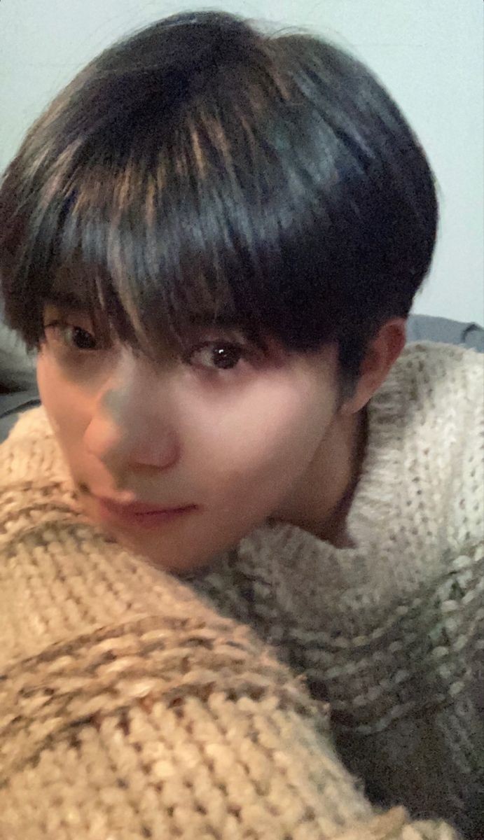 — duty after school au —
kenapa gamau publish aku?
wang taeman x yeon bora

#DutyAfterSchoolau