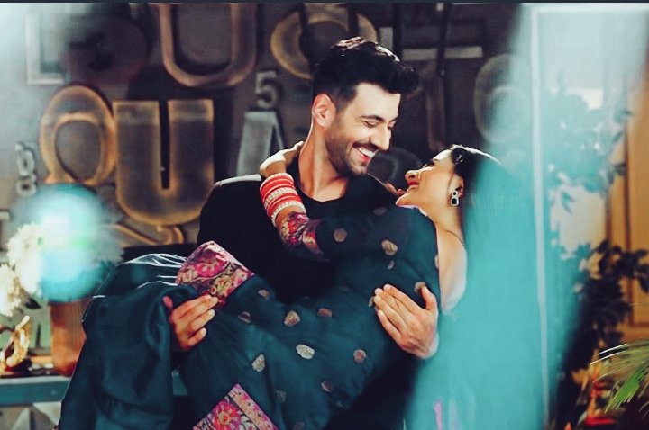 asalah_khan's tweet photo. One day at time !!
They will be back the way they left hands in hand giving us the news we are waiting for.
SHAKHIANS DEMAND SAAKK S2 https://t.co/nTzjfVMFbT