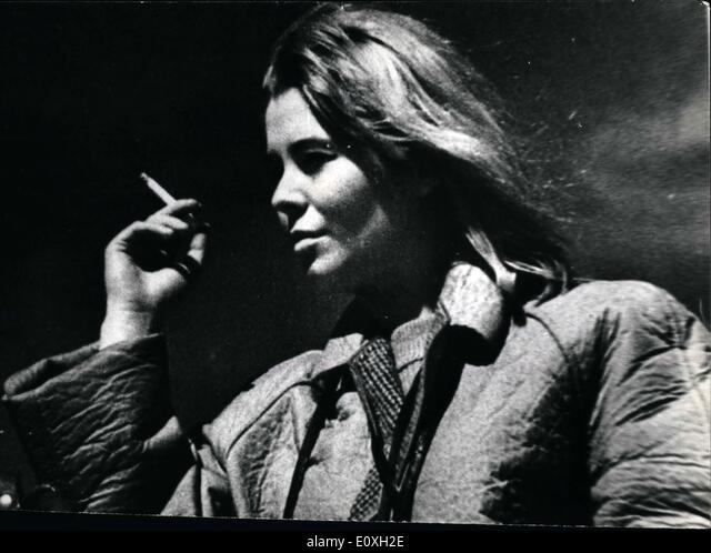 inst_PATRIAar's tweet photo. Descanse en paz compañera María Cristina Verrier, única mujer del Operativo Cóndor, el que en 1966 junto a Dardo Cabo y un grupo de militantes peronistas secuestraron un avión de Aerolíneas y lo desviaron a las Islas Malvinas para reclamar nuestra soberanía. https://t.co/LHZvzdfkwK