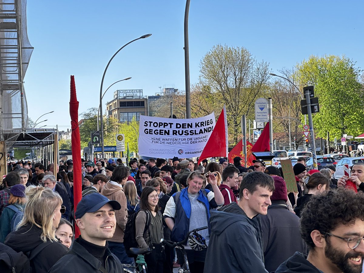 #b3004 #händewegvomwedding #händewegvondieserdemo widerliche Täter Opfer Umkehr. Unglaublich.