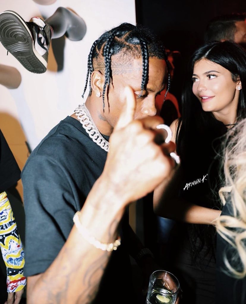 Travis Scott turned 32 years old today

Happy Birthday 🎂 

Photo: @armenkeleshian