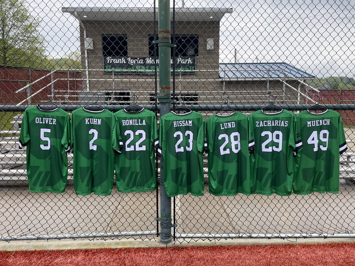 SalemBSBL's tweet photo. Today, we honor our seniors.

#ControlThePACE 🐅 https://t.co/7ta0HA4p1x