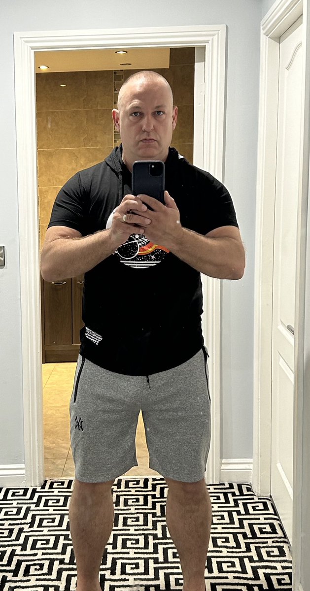 Larry Santo tweet media