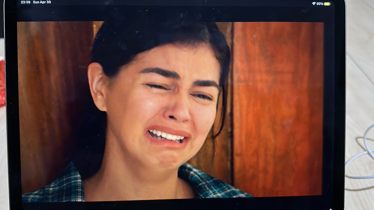 serjie22's tweet photo. @janinegutierrez ang galing mo naman here 🥰
#nw #DirtyLinen #HeartbreakingTruth #DLS1E067 https://t.co/jRA9metsgI