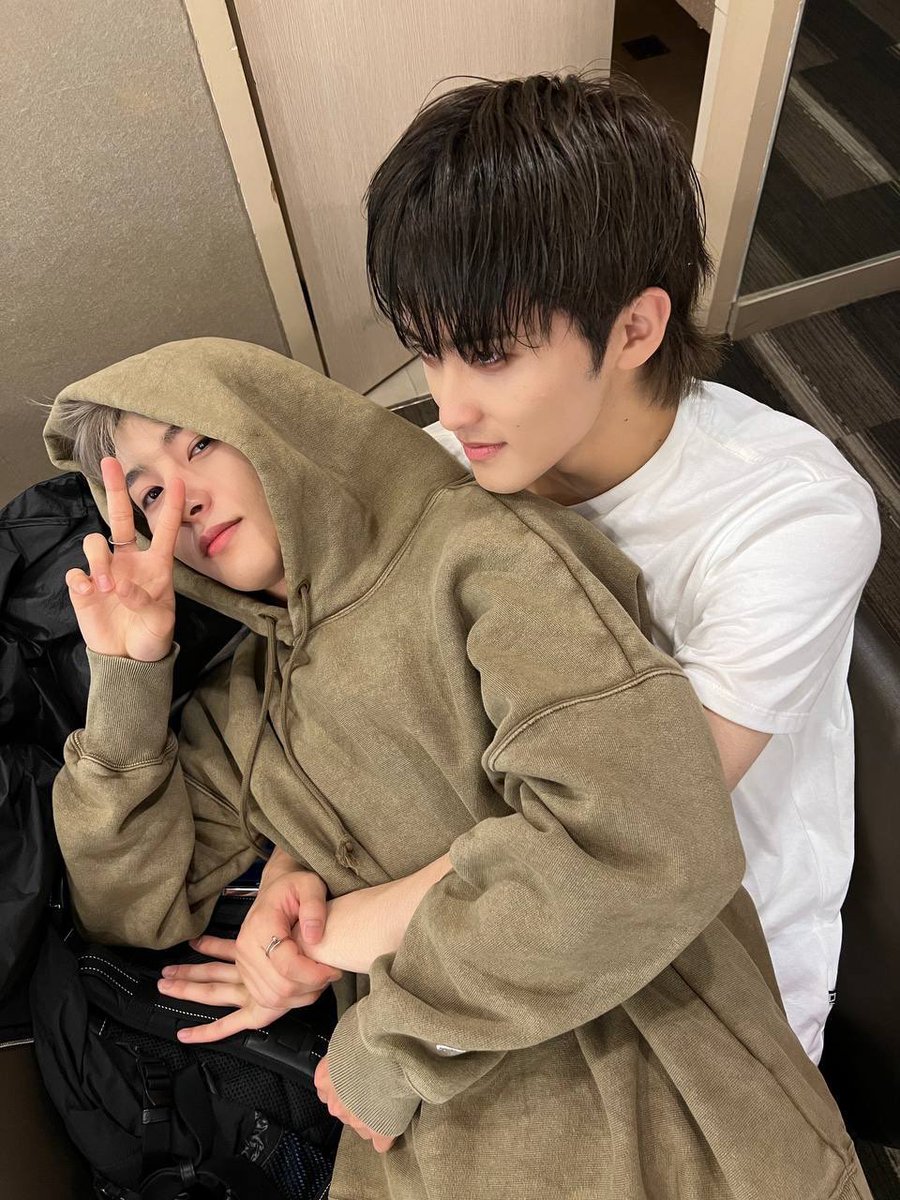 xj9020's tweet photo. ฮีออกแนวเว้อละ https://t.co/0Ee16avWmH