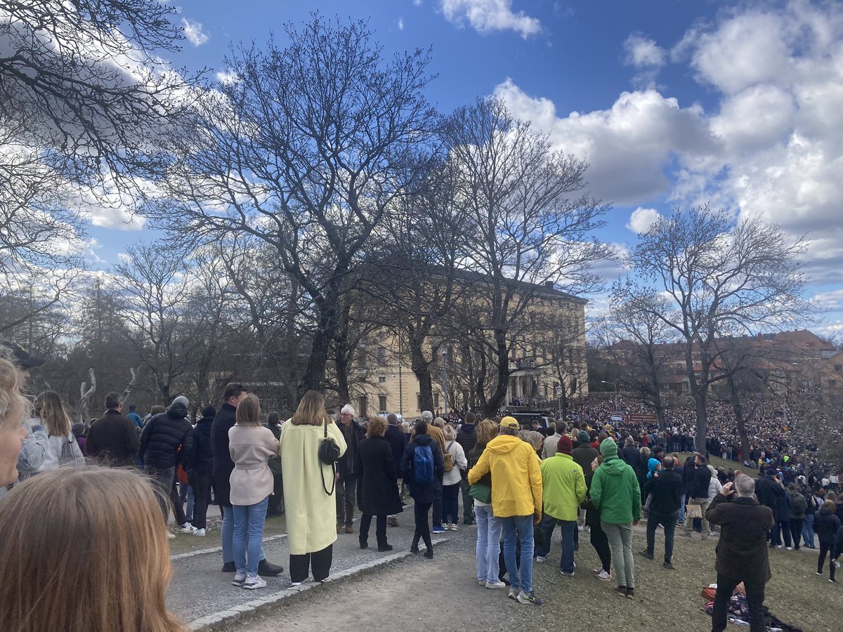 PeterRostedt's tweet photo. Happy Walpurgis/Glad Valborg! https://t.co/VHKP1kOmQj