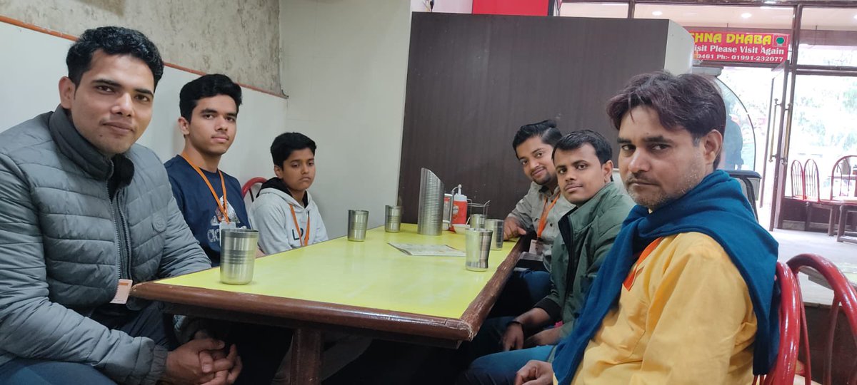 YOGENDRA_PDY's tweet photo. माँ वैष्णोदेवी का दर्शन करने का सौभाग्य प्राप्त हुआ 
#जय_माता_दी https://t.co/JA2i3vkyl6