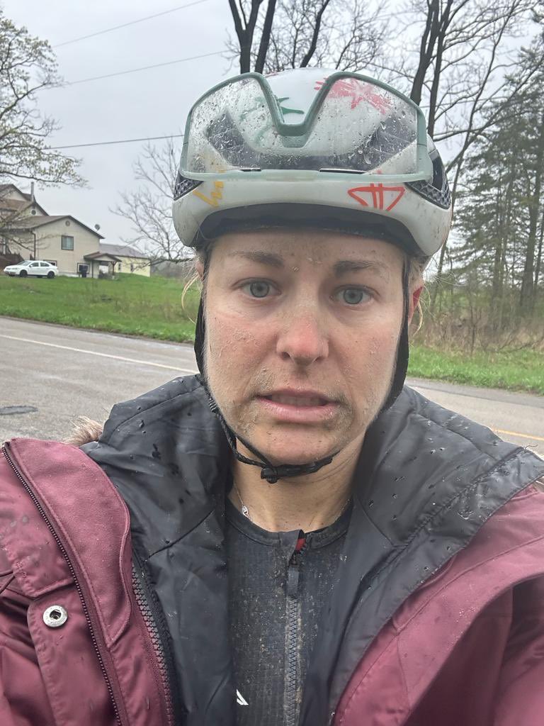 Message from <a href="/maghroch/">Maghalie Rochette</a> 
I was in the lead group (the only woman there actually) but I flatted. My front tire exploded. I tried to change it for 15 minutes, even with the help of some nice local people. The tire’s too damaged and So I won’t be able to finish the race.