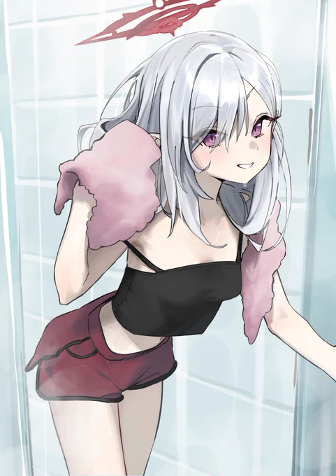 ムッ