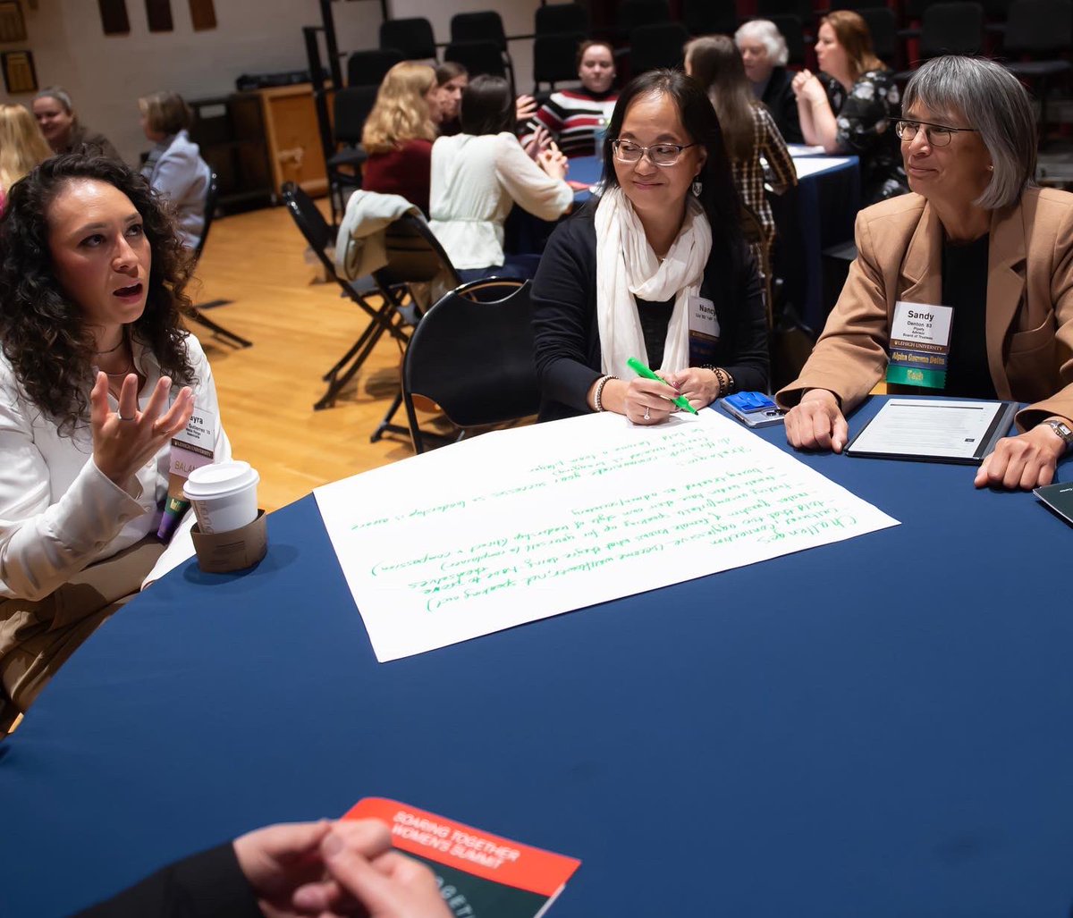 LehighAlumni's tweet photo. The first ever #LUSoaringTogether Women's Summit was unforgettable!
Six-time Olympic winner Jackie Joyner-Kersee delivered a powerful keynote, and @LehighU women from all over came together to connect, inspire, and empower one another. ๐ค https://t.co/76ieI8rFyE