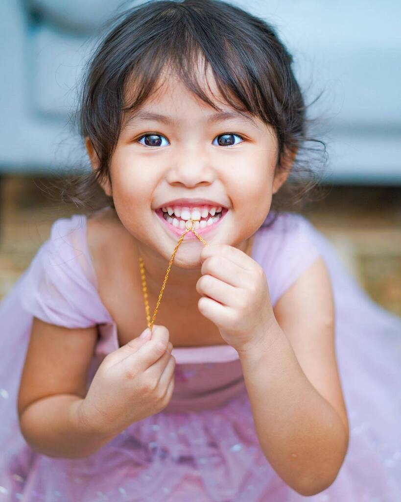 vcxv07's tweet photo. @aryssa.humayra another raya #disneyprincess ootd
@tinybutton.official @pallasmalaysia 

#kids #kidsmodel #raya2023 #rayaootd #alphaphotographer #sonyalpha #a7iii https://t.co/in5i8XnlXq https://t.co/xtW7iXszbM