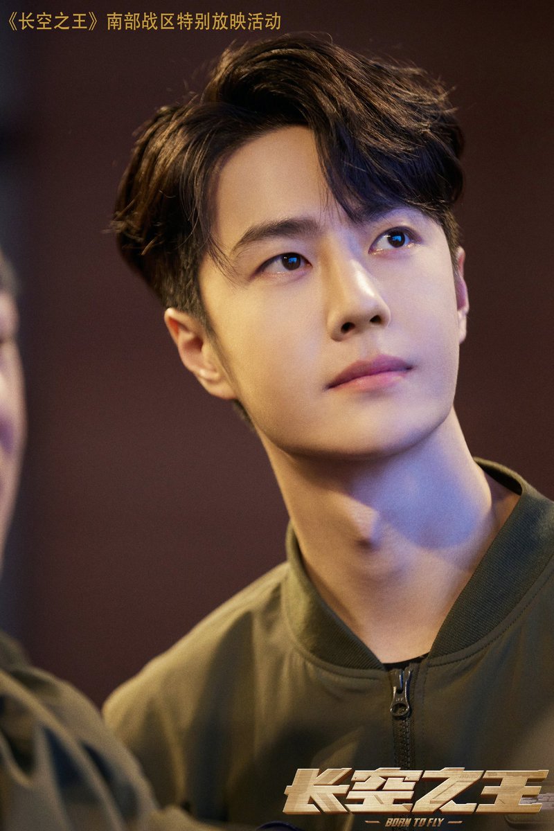 wangxiaocctv's tweet photo. 뭐야 언제까지 잘생길껀데 https://t.co/D8qZBdp5ZP