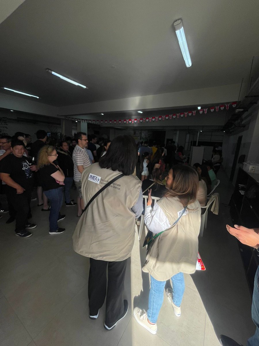 📍Ruta 1 de Misión de Observación AMEA en locales de votación en Asunción-Paraguay 🇵🇾 <a href="/Doris_MendezC/">Doris Ruth Méndez Cubillos</a> #YaraCampo #VanessaSantodomingo #MargaritaReyes #AndreaTercero