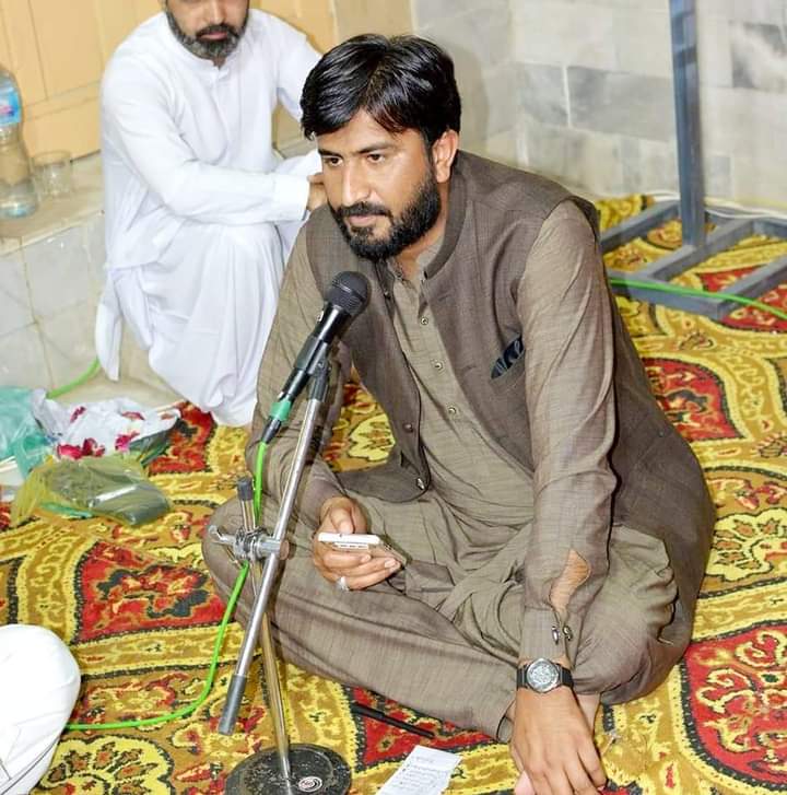 tariqdharejo's tweet photo. ڪاظم شاھ رضوي تي ٿيل ڪوڙي ايف آئي آر ختم ڪئي وڃي.
 #JusticeForKazimShah https://t.co/WmUmv9mqCc
