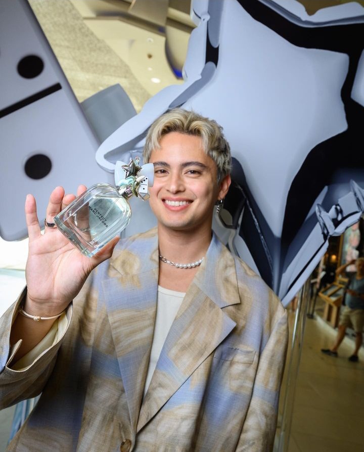 lovexpsyche's tweet photo. JAMES REID AT MARC JACOBS PERFECT
LAUNCH (Singapore)
April 20, 2023
#PerfectAsIAm #MJPerfect https://t.co/CsQjjx0FUQ