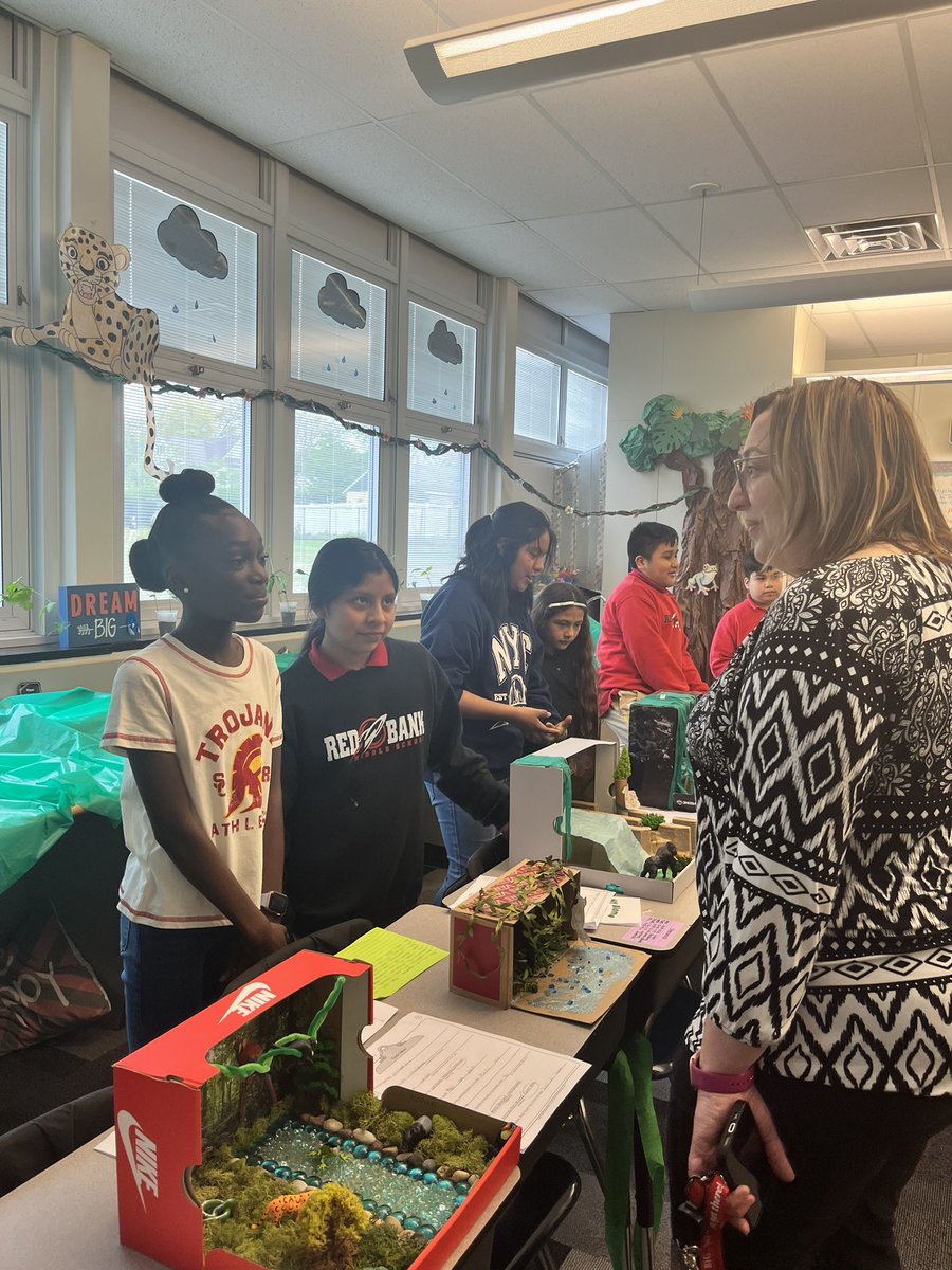 Ms. Grimaldi tweet media