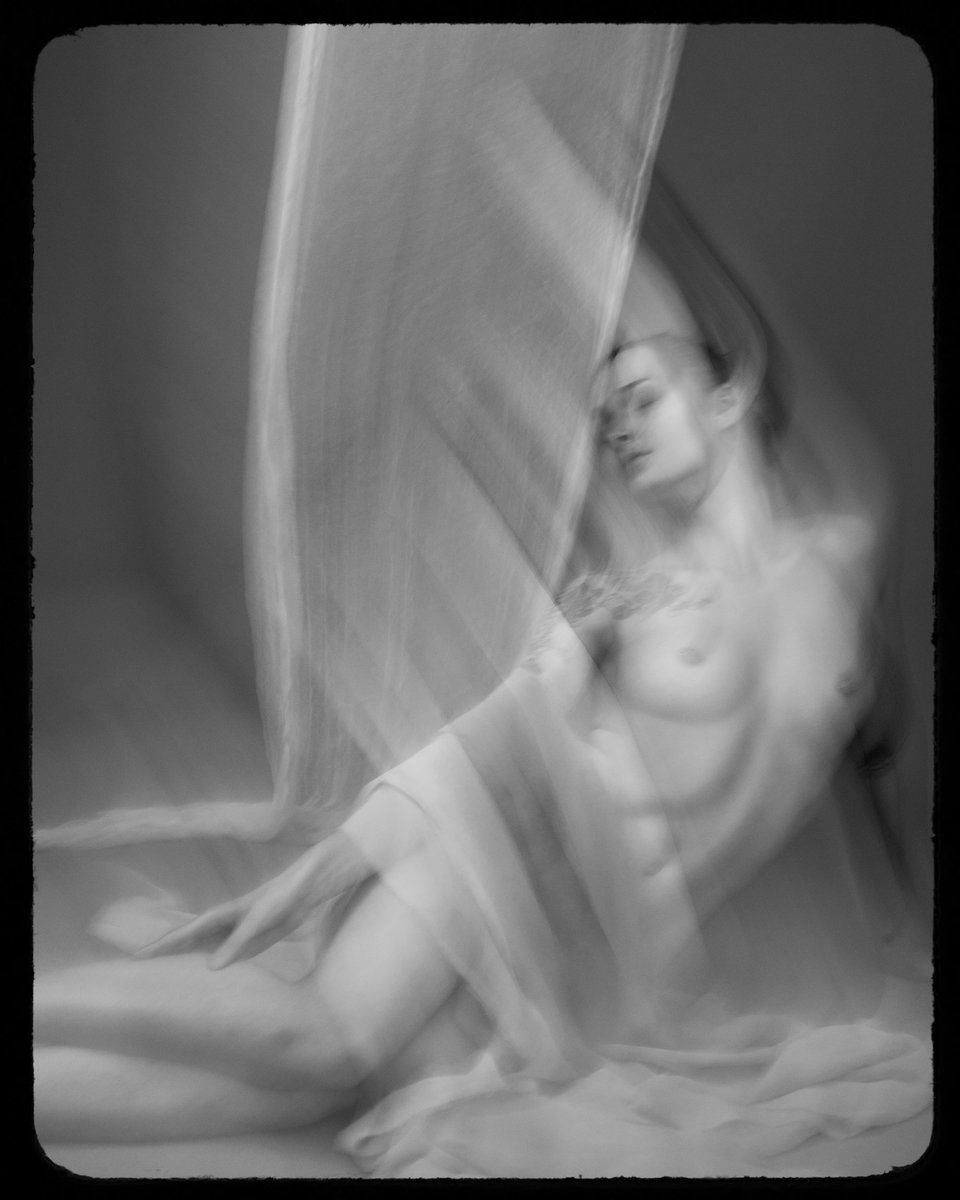 thomasnudefoto's tweet photo. Motion @a_gabrielle19 
#photography https://t.co/UbldBDsdgc