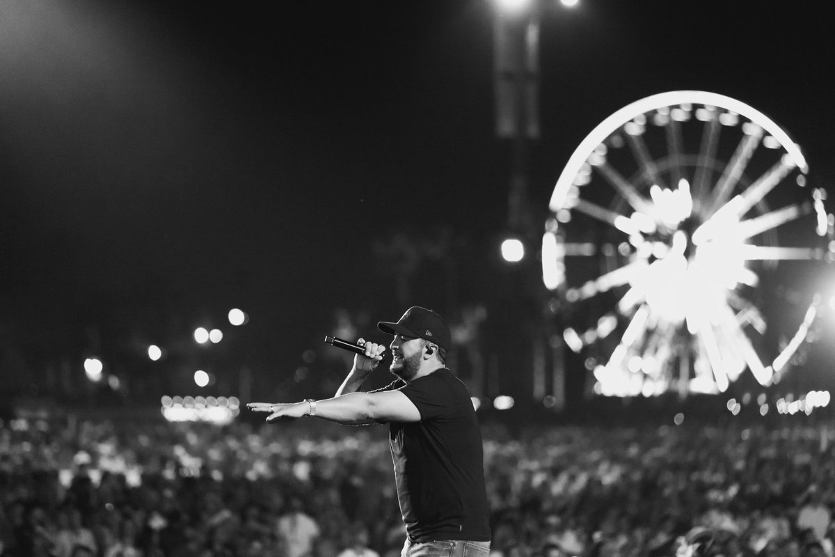 Luke Bryan tweet media