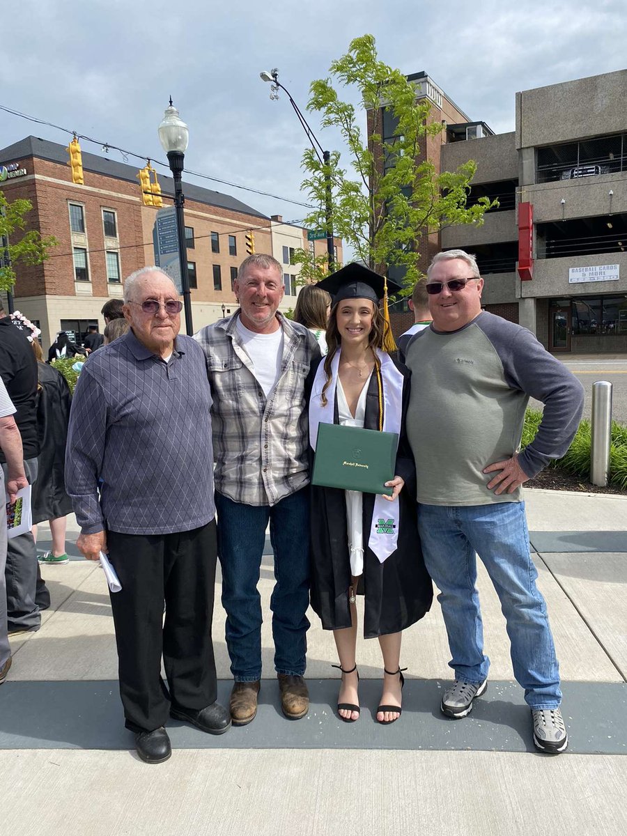 GLightle's tweet image. grief is a thief of all good things and that’s when it hits you the most. 

wish you were here 💚