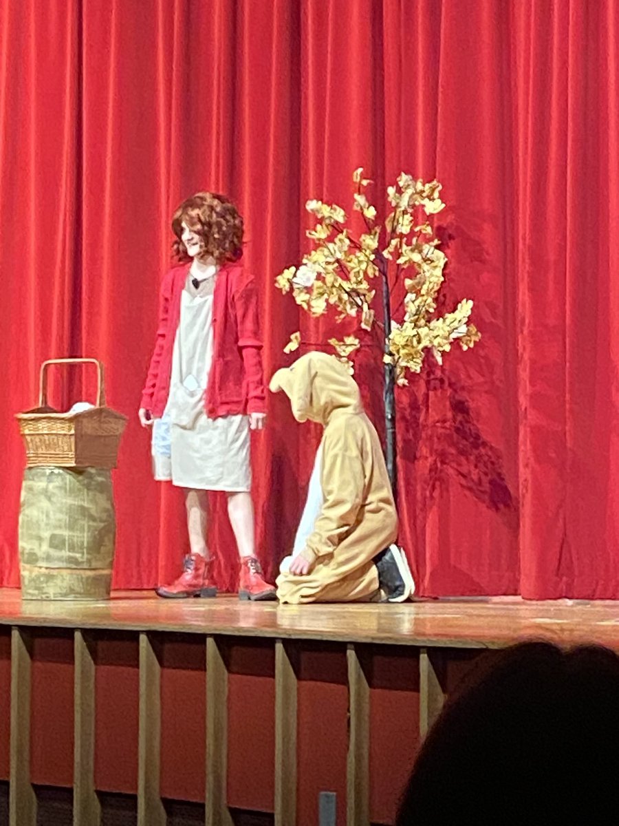 MrsGivenCPM's tweet photo. Congratulations to the cast of Annie Jr. CPM is so proud of you!@MrsWhitCPM https://t.co/FGg4Sno7Je