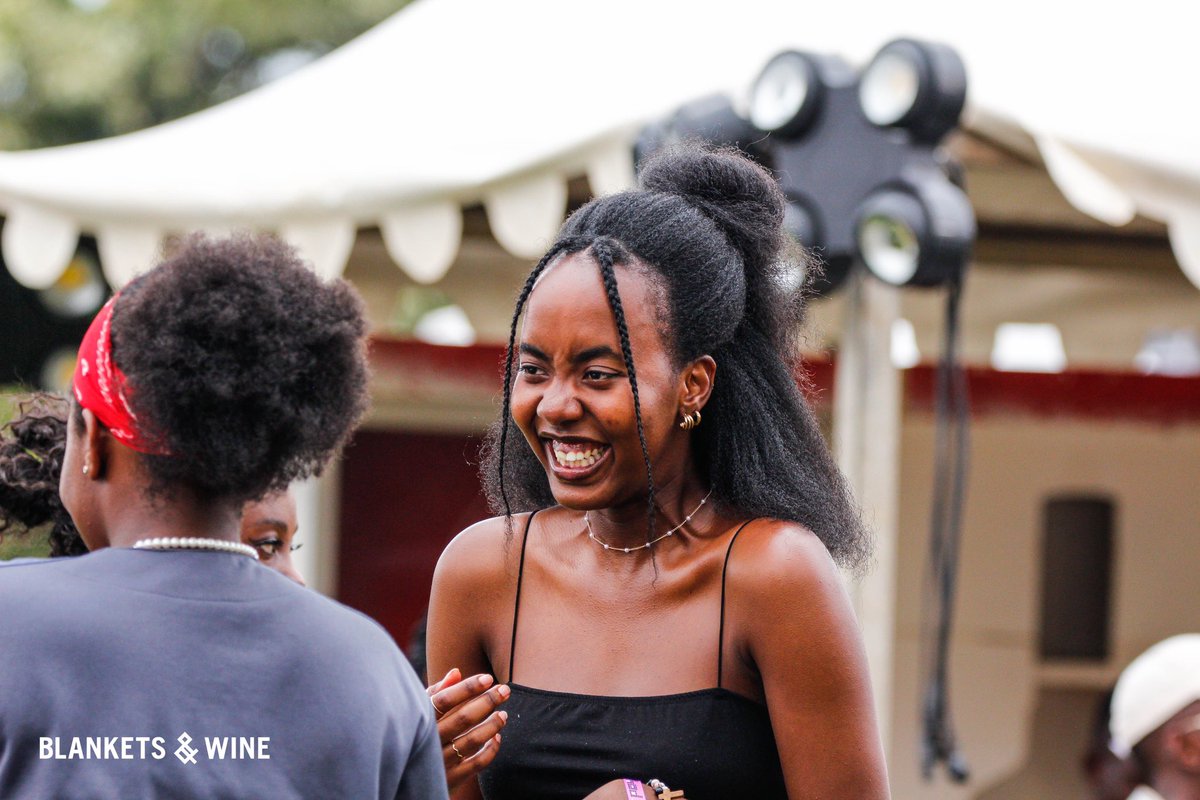 Blankets And Wine Kla on Twitter girls attend 