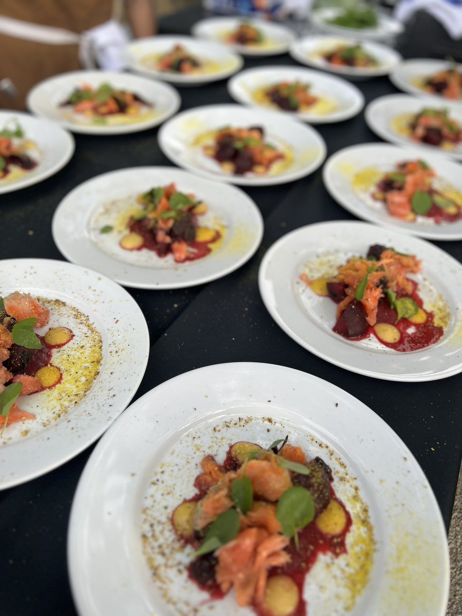 Justin Lewis🐧🦍✳️👨‍🍳🔪 tweet media