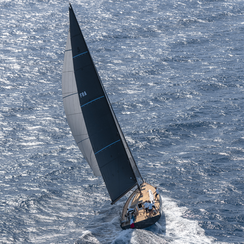 BENETEAU_France's tweet photo. Ready to feel the power of the sea? The FIRST 53 is built to deliver an unforgettable cruising experience.