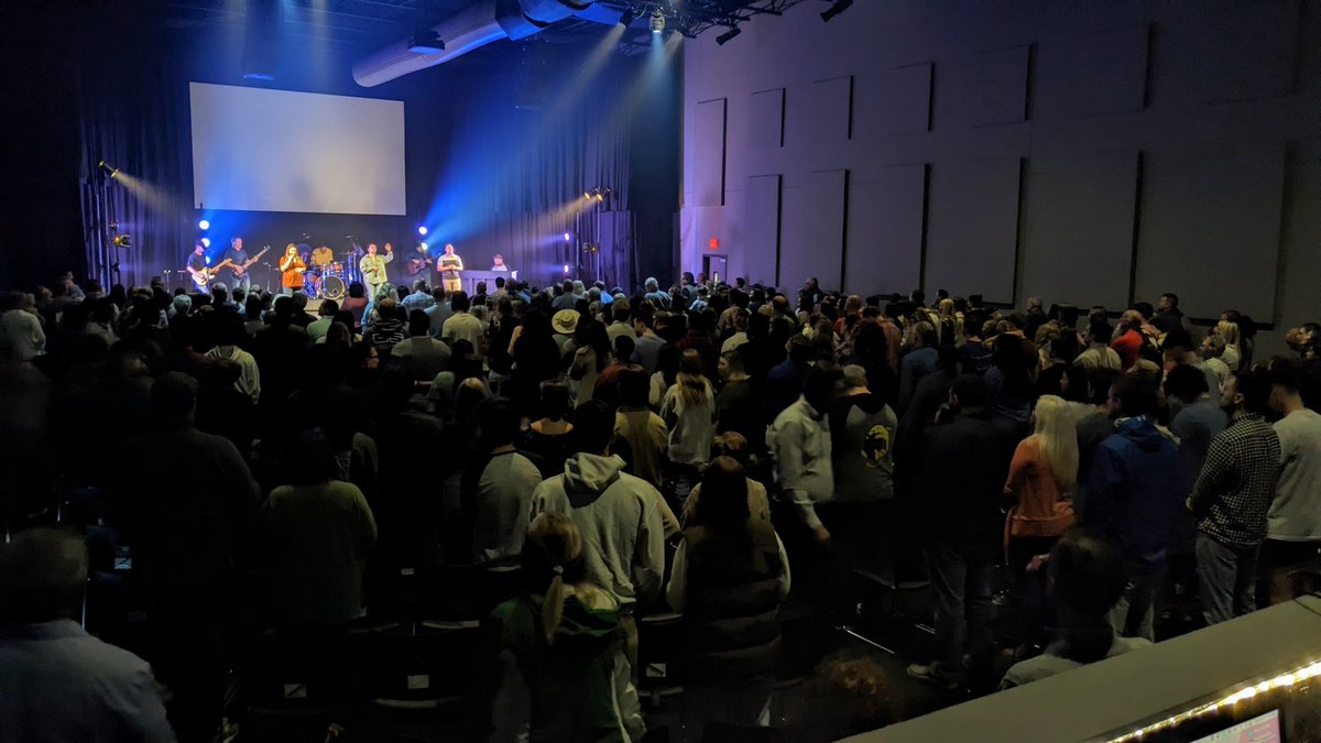 markperrymedia's tweet photo. Packed out room this morning https://t.co/8BXo4YZtS8