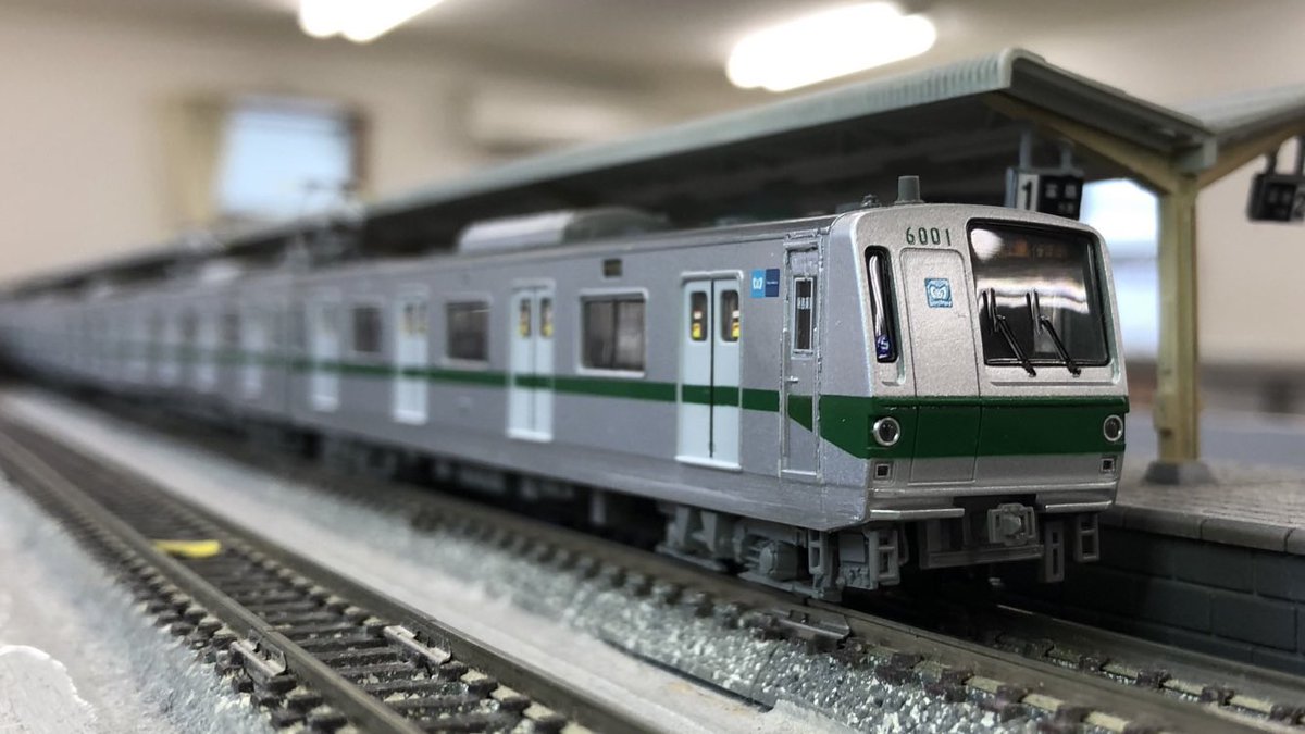 b20_modelling's tweet photo. いろんな人が相談に乗ってくださってやっとまともに動くようになった6101Fなのですが、果たして活躍の日は来るのか…。何よりライトやべーよな笑
マイクロ6000のライトを明るくする方法を教えて??
ChatGPT「…。」
#東京メトロ6000系
#千代田線
#6101F https://t.co/foGGnyCg0J